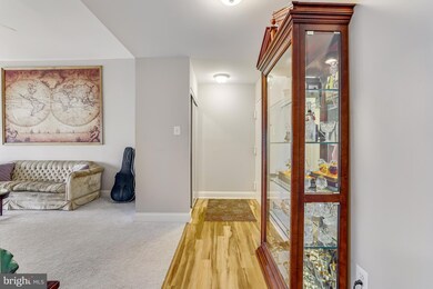 1665 Parkcrest Cir unit 5C/300, Reston, VA 20190 - photo 4