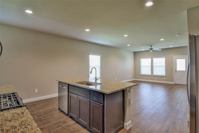 676 Capstone Cir, Brazos Bend, TX 76048 - photo 3