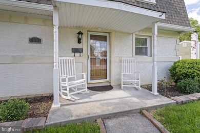 532 S Central Blvd, Broomall, PA 19008 - photo 3