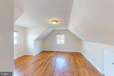 211 Regency Cir, Linthicum Heights, MD 21090 - photo 6