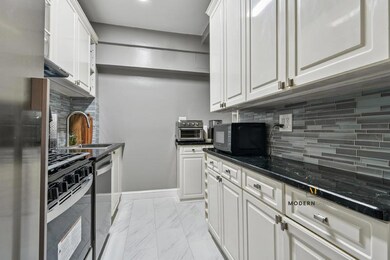 225 E 79th St unit 8B, New York, NY 10075 - photo 4