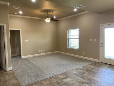 3616 Legacy Cir, Granbury, TX 76049 - photo 6