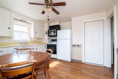 32 E Beach Rd, Charlestown, RI 02813 - photo 7