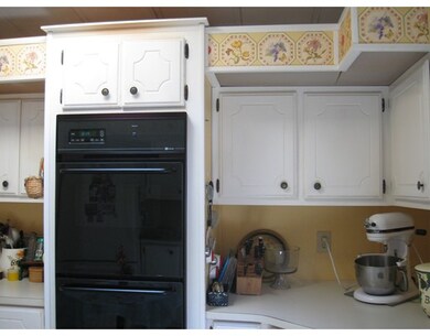 18 Baywood St, Rockland, MA 02370 - photo 3