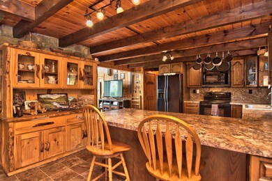 3571 Timber Ln, Slatington, PA 18080 - photo 6