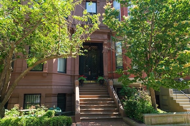 116 Commonwealth Ave unit C, Boston, MA 02116 - photo 2