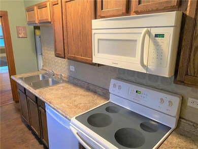 330 Coal St unit 1/2, Lehighton, PA 18235 - photo 5