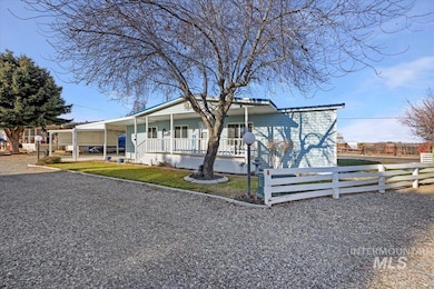 11 Blue Spruce Dr, Hagerman, ID 83332 - photo 2