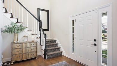 9 Apple Tree Ln, Warren, NJ 07059 - photo 3