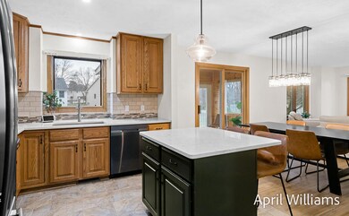 2672GulllmontDr -19LoRes