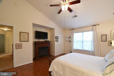 17544 October Glory Loop, Dumfries, VA 22026 - photo 6