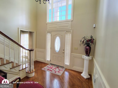 5121 Huntshire Ln SW, Lilburn, GA 30047 - photo 4