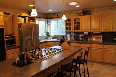 Kitchen 3