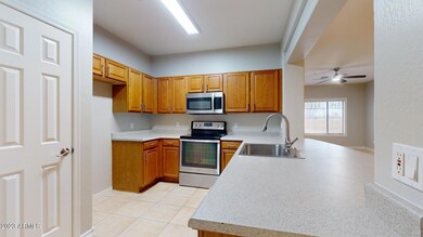 805-S-Sycamore-101-08242023_094258