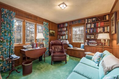 Library/Den
