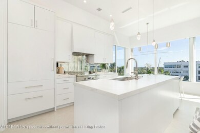Open Kitchen
