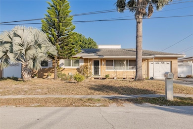 1715 N Jefferson Ave, Clearwater, FL 33755 - photo 2