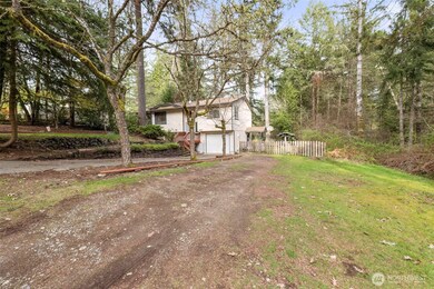 14695 Forest Glen Rd SW, Port Orchard, WA 98367 - photo 2