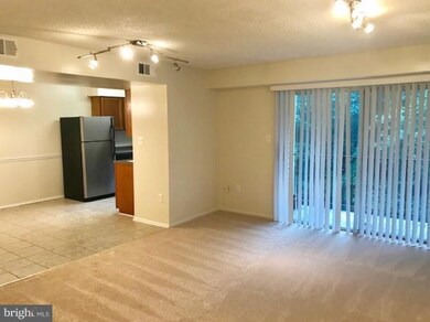 12227 Stevenson Ct unit 12227, Woodbridge, VA 22192 - photo 2