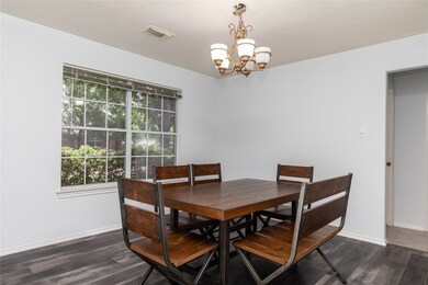 4117 Merlet Dr, Pearland, TX 77584 - photo 4