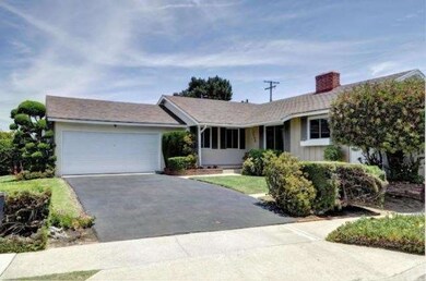 Corner home facing Rocketship Park and Riviera ele