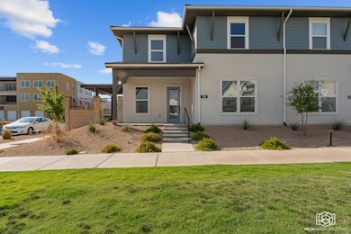 778 W Periwinkle Lane