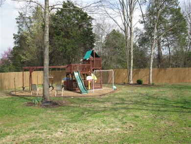 164 Cessna Ln, Shelbyville, TN 37160 - photo 4