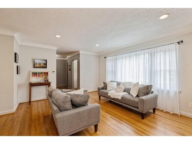 2108 53rd St, Des Moines, IA 50310 - photo 4