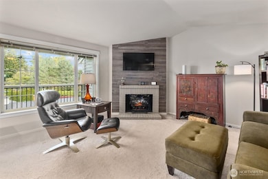 12404 E Gibson Rd unit H301, Everett, WA 98204 - photo 7