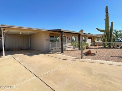 Carport & driveway