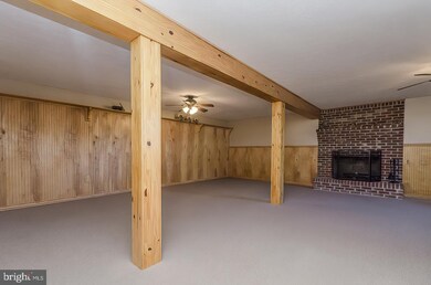 252 Iden Ln, Martinsburg, WV 25404 - photo 4