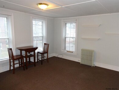 60 Court St, Saratoga Springs, NY 12866 - photo 3