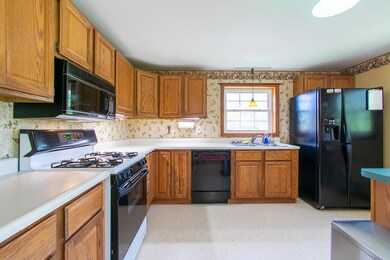 33 Hunt Road, Vassalboro