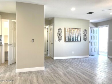 20001 N 8th Place, Phoenix, AZ 85024 - photo 3