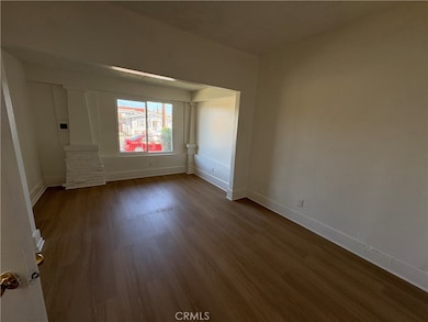 1030 W 88th St unit 1/4, Los Angeles, CA 90044 - photo 4