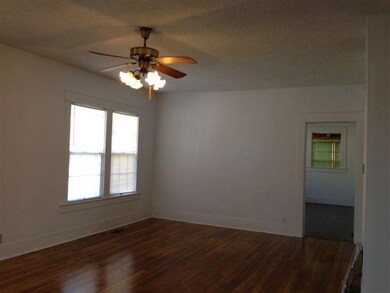 316 W Cherry St, Rogers, AR 72756 - photo 4