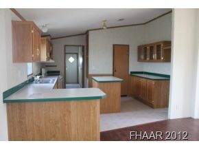 741 Flintrock Dr, Copperas Cove, TX 76522 - photo 5