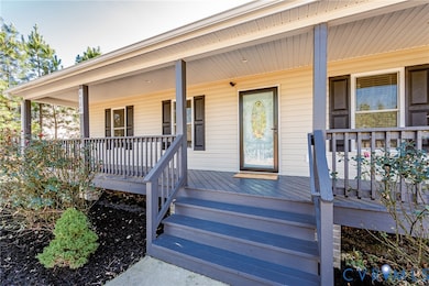 8520 Crestwicke Ln, Quinton, VA 23141 - photo 2