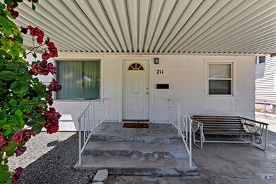 211 S Fern St, Nampa, ID 83686 - photo 5