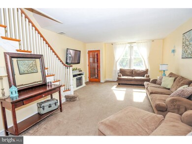 3425 Oakmont St, Philadelphia, PA 19136 - photo 5