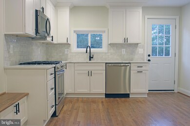 26 Belfast Rd, Lutherville Timonium, MD 21093 - photo 4