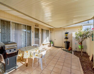 14001 N Newcastle Dr, Sun City, AZ 85351 - photo 5