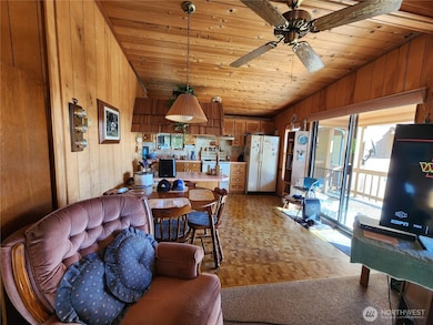 222 Towhee Ln, Brinnon, WA 98320 - photo 6