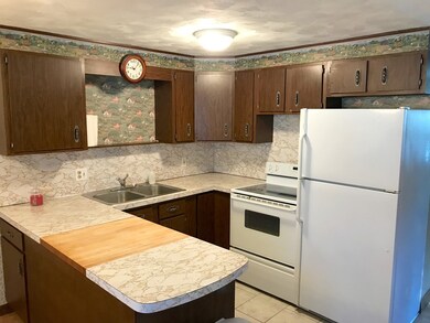 2240-2242 Barre Rd unit 2, Hardwick, MA 01037 - photo 7