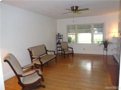 438 Bennett St, North Tonawanda, NY 14120 - photo 6