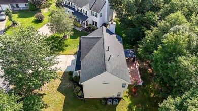 22 Gwendolyn Cir, Durham, NC 27703 - photo 5