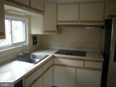 513 Mill Rd, Havertown, PA 19083 - photo 5