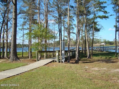 21 Meadow Ln, Arapahoe, NC 28510 - photo 5