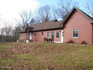 614 Raymondskill Rd, Milford, PA 18337 - photo 2