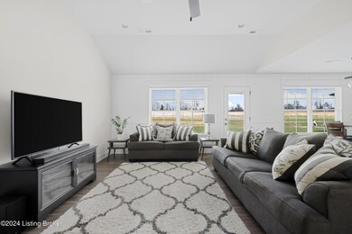 5541 Limestone Creek Dr, Charlestown, IN 47111 - photo 3